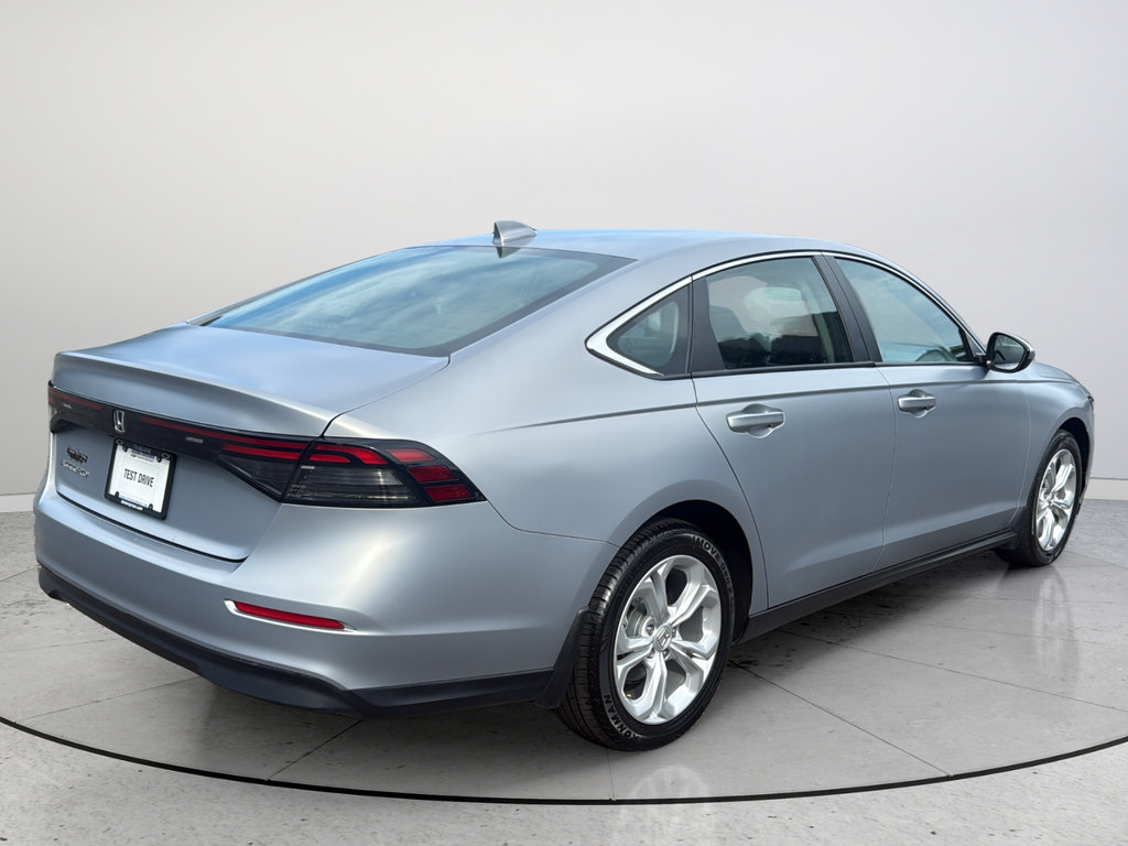 Used 2024 Honda Accord LX image 6