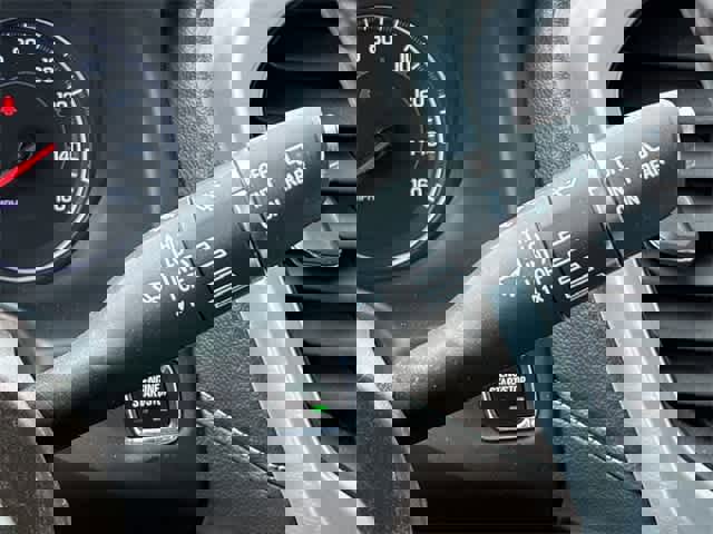 Used 2021 GMC Acadia SLT w/ Trailering Package image 26