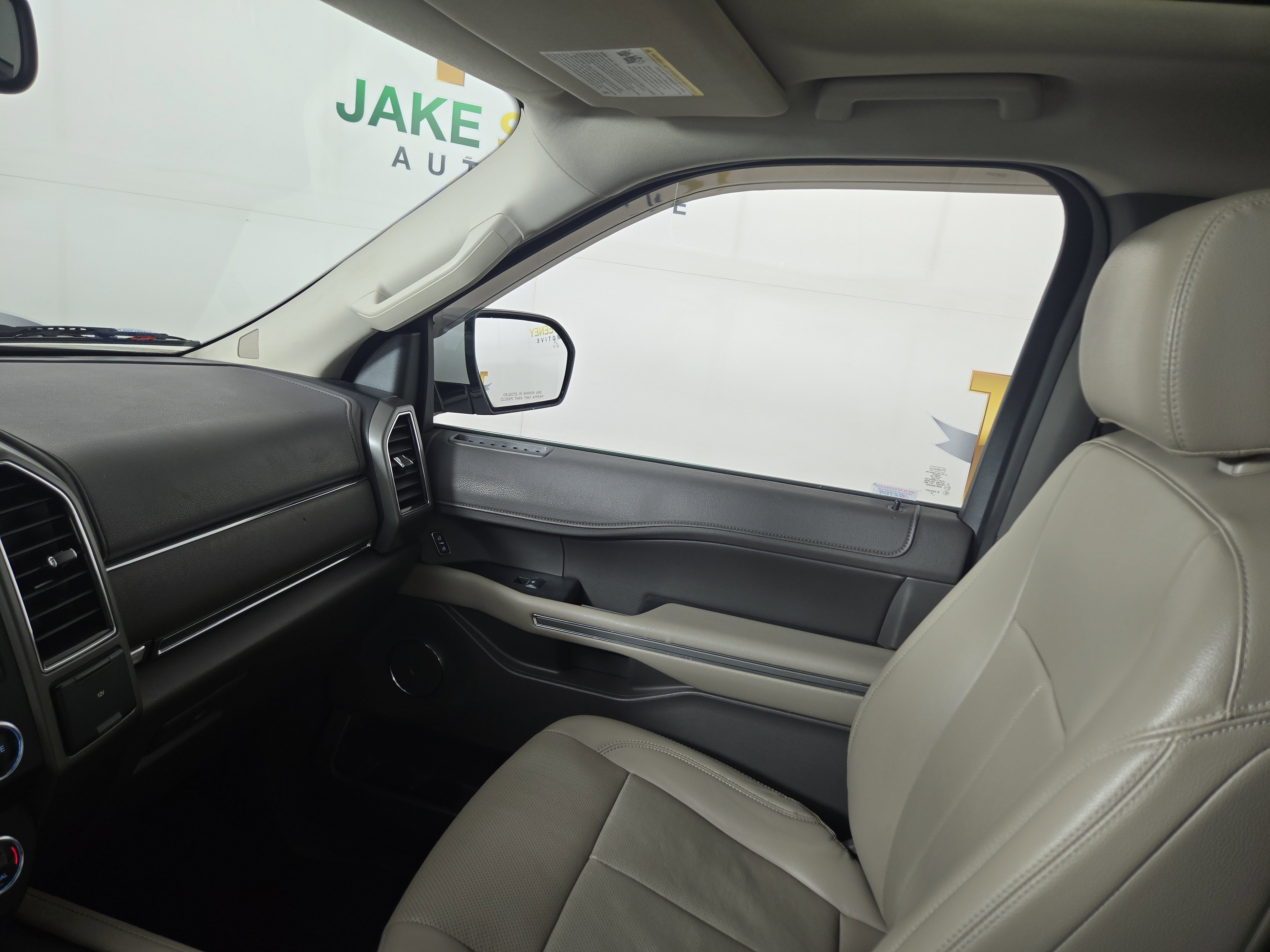 Used 2019 Ford Expedition Max XLT w/ Equipment Group 202A image 26