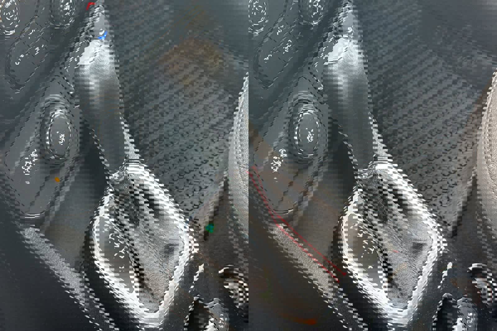 Used 2022 Jeep Renegade Latitude w/ Convenience Group image 23