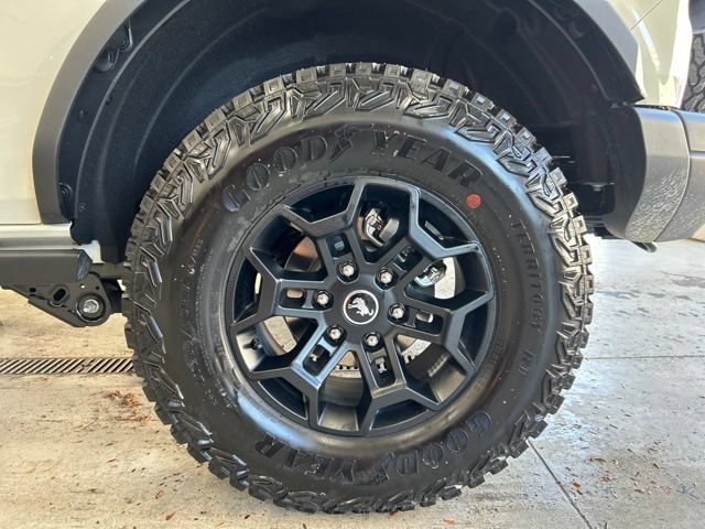 New 2026 Ford Bronco Badlands AWD/4WD image 7