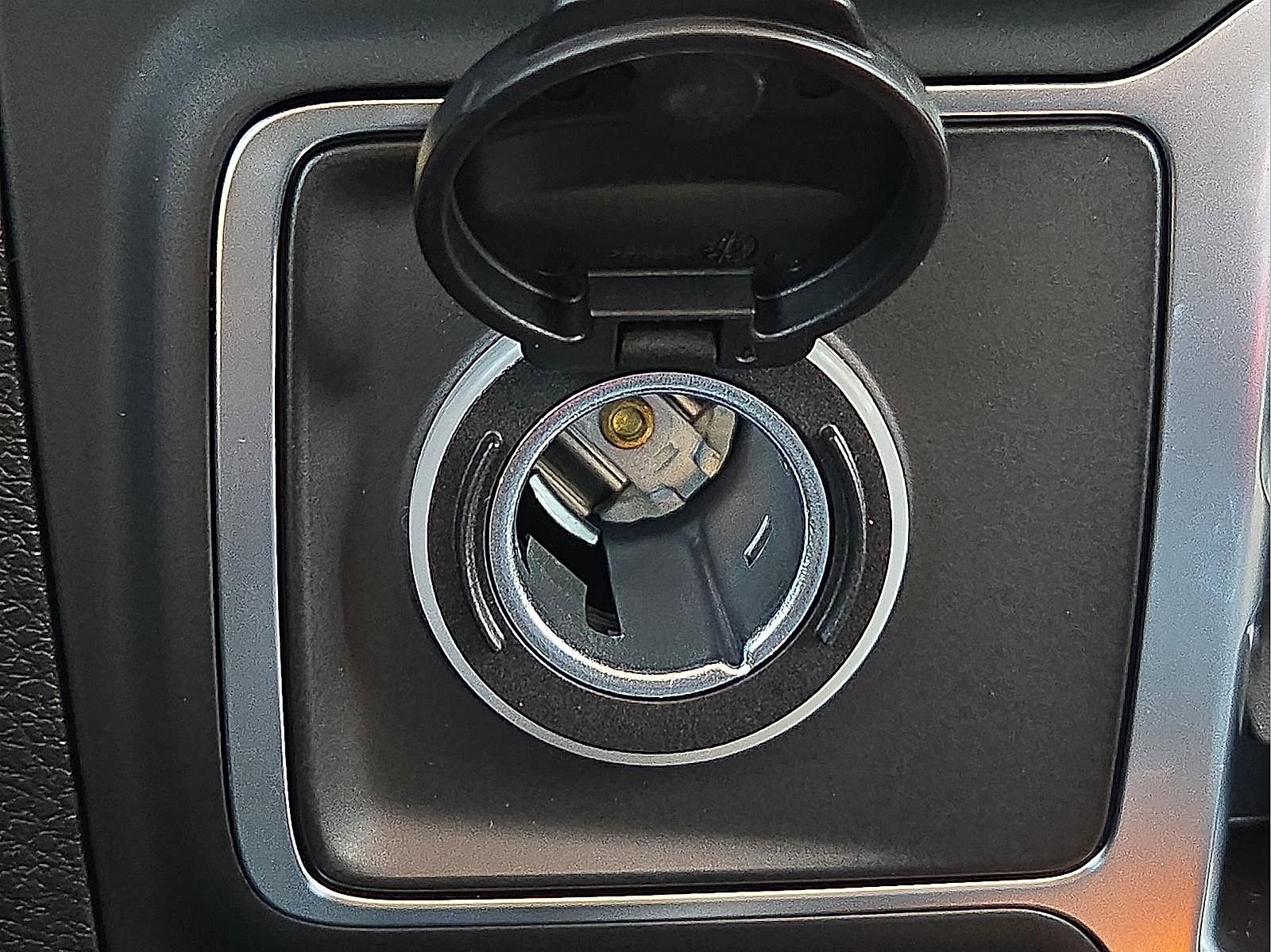 New 2025 Jeep Gladiator Mojave w/ Steel Bumper Group image 20