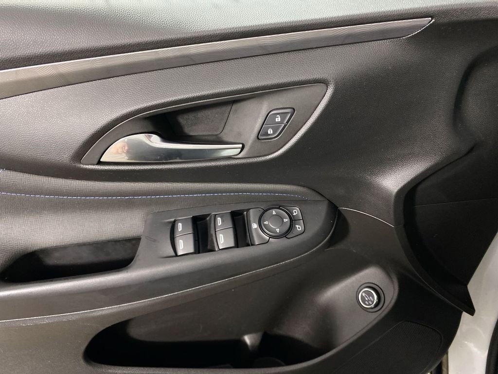 Certified 2024 Buick Envista Sport Touring w/ Convenience I Package image 13