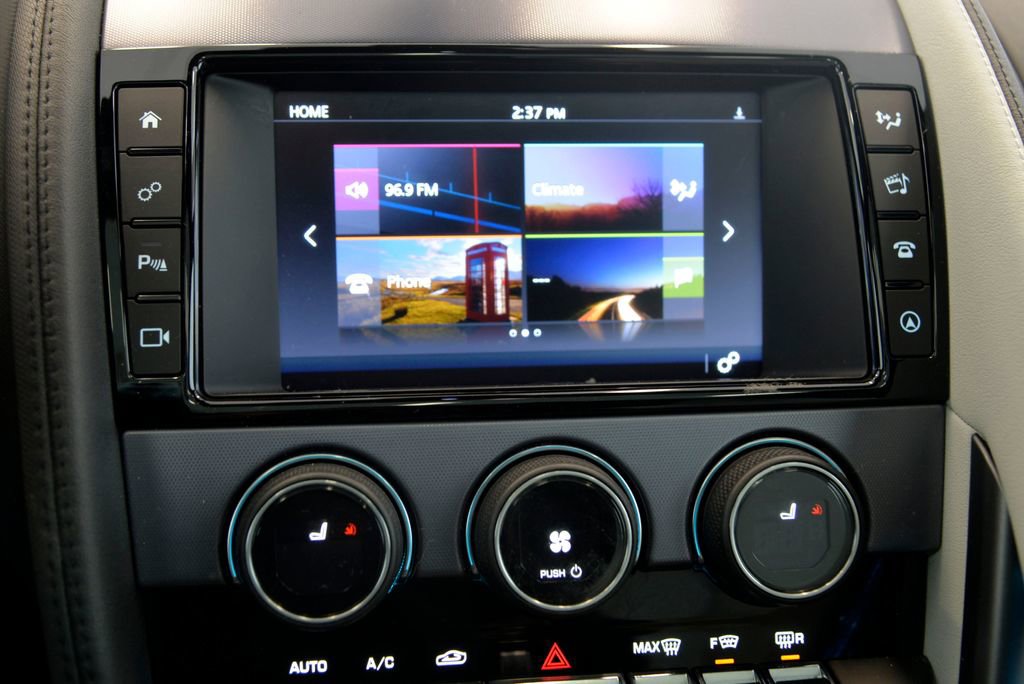 Used 2018 Jaguar F-TYPE Coupe image 19