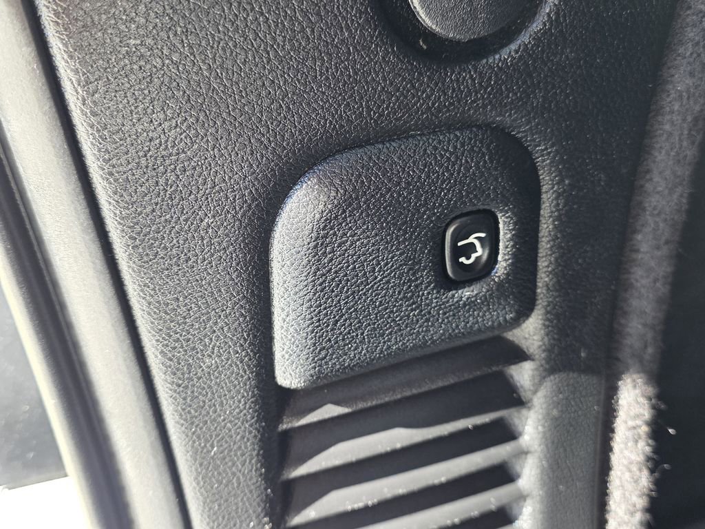 Used 2021 Dodge Durango GT image 28