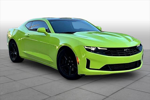 Used 2021 Chevrolet Camaro LT RWD image 3