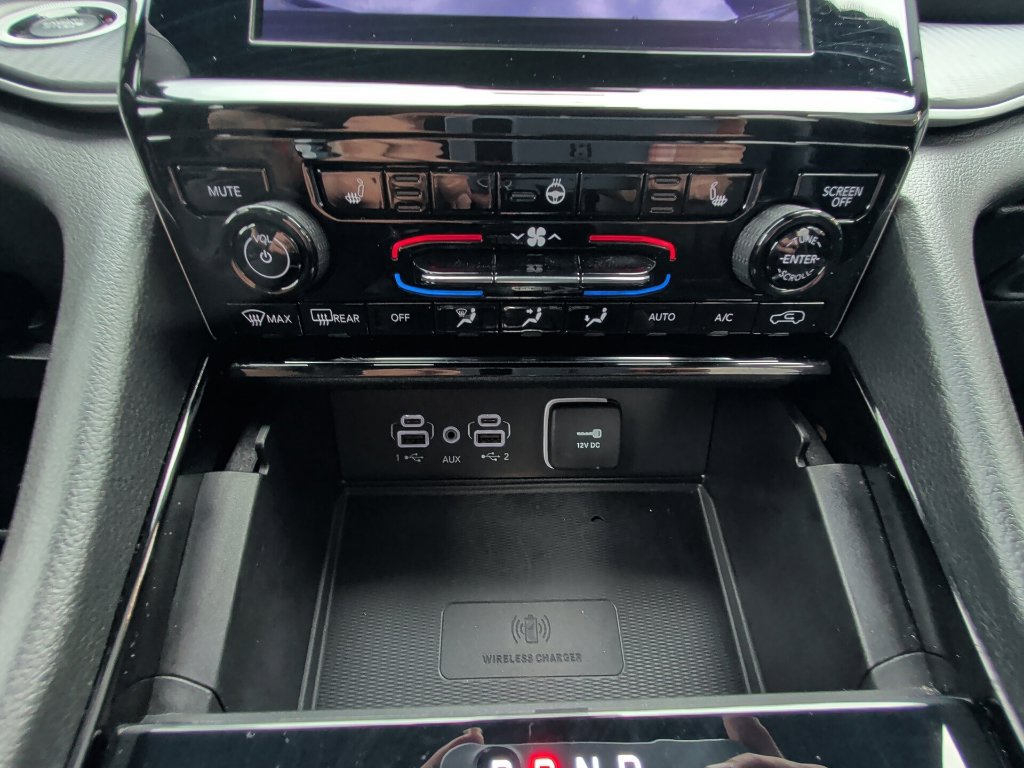 Certified 2023 Jeep Grand Cherokee L Altitude AWD/4WD image 24
