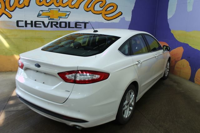 Used 2015 Ford Fusion SE FWD image 7