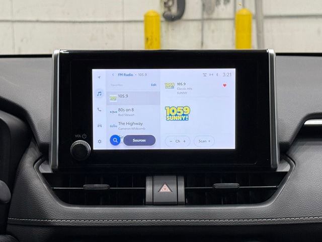 Used 2023 Toyota RAV4 XLE w/ Convenience Package image 28