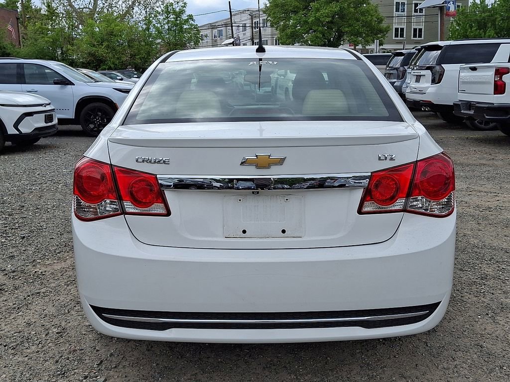 Used 2014 Chevrolet Cruze LTZ w/ RS Package FWD image 7