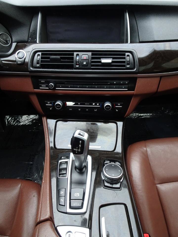Used 2015 BMW 528i xDrive Sedan AWD/4WD image 17