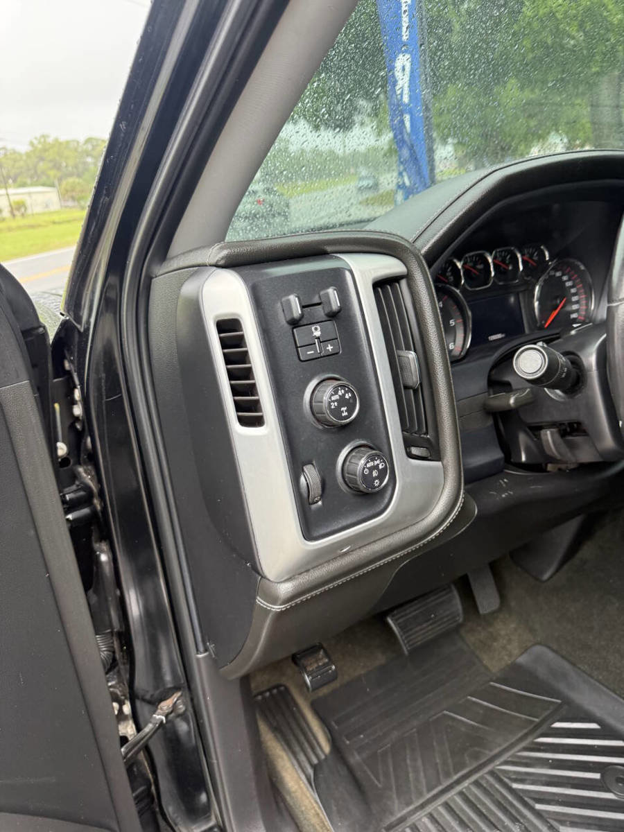 Used 2016 GMC Sierra 1500 SLE w/ SLE Value Package AWD/4WD image 16