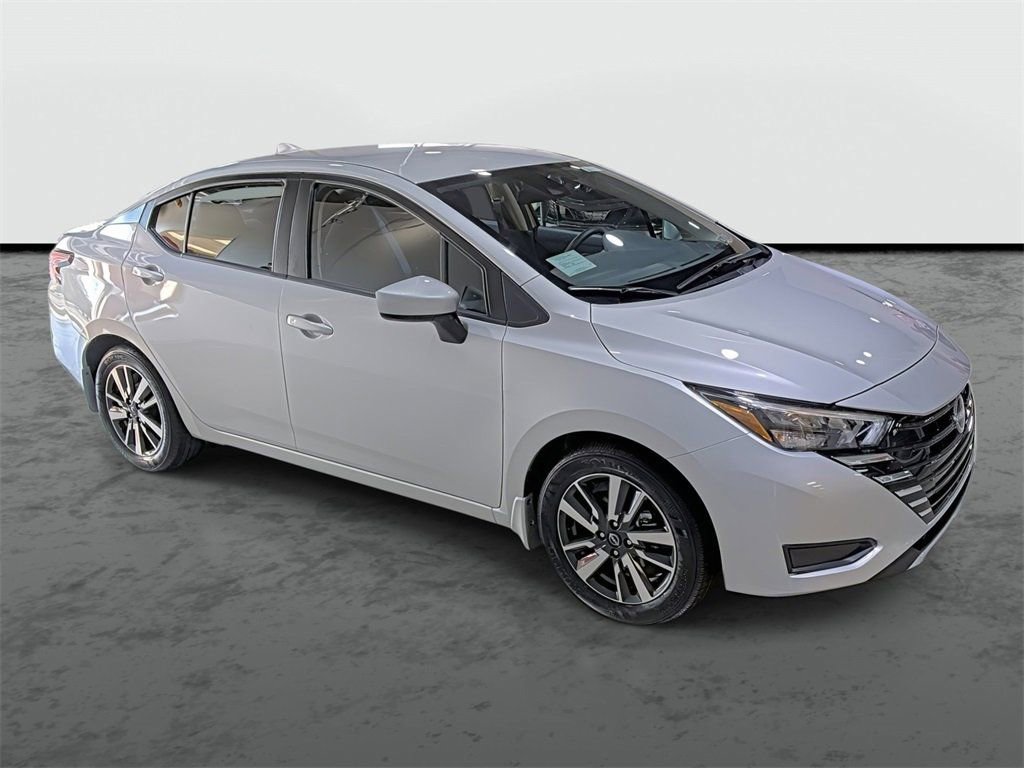 Used 2025 Nissan Versa SV w/ Trunk Package image 5