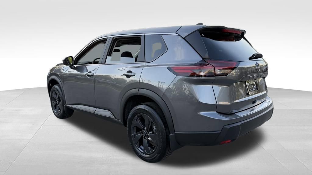 New 2026 Nissan Rogue SV image 5