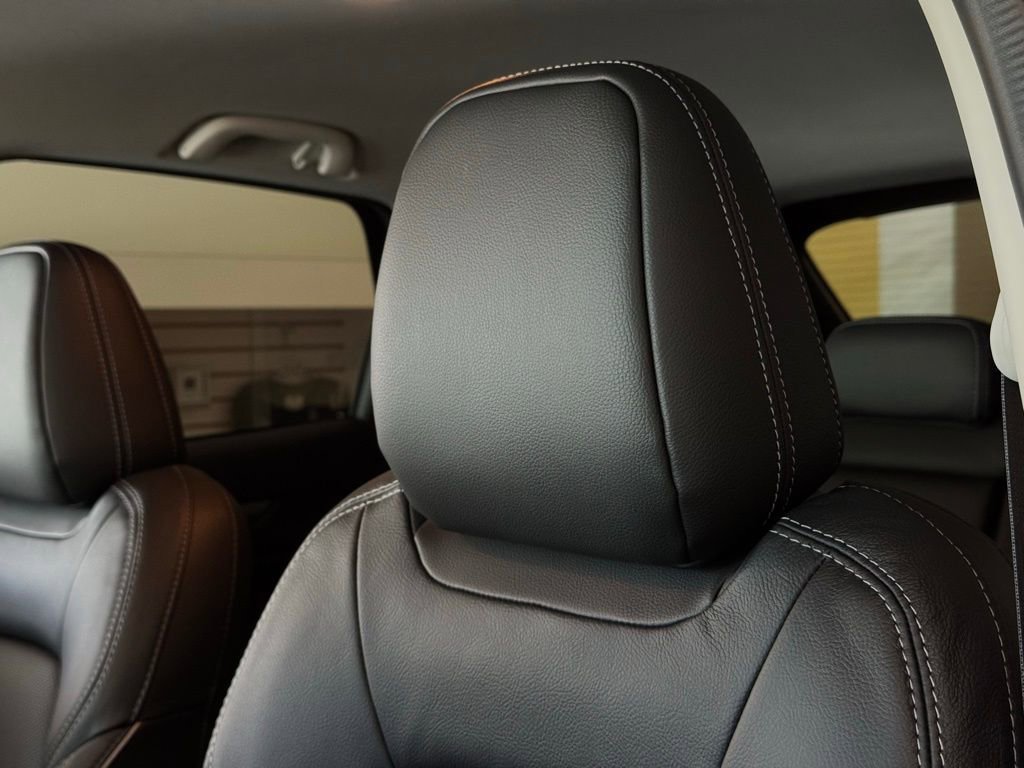 Used 2025 MAZDA CX-5 AWD 2.5 S w/ Preferred Package image 21