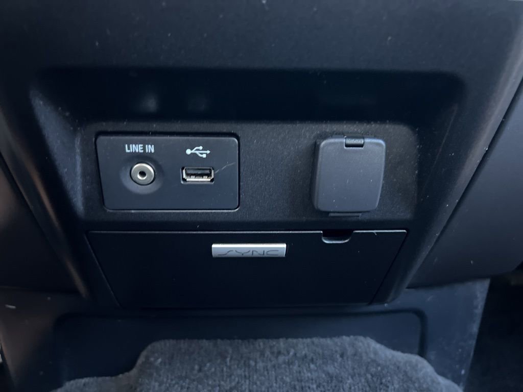 Used 2015 Ford F150 XLT image 40