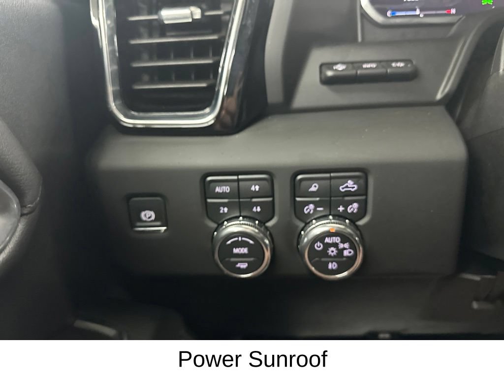 Used 2025 GMC Sierra 2500 Denali w/ Denali Reserve Package AWD/4WD image 43