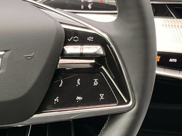 New 2026 Cadillac Optiq Luxury 2 RWD image 13