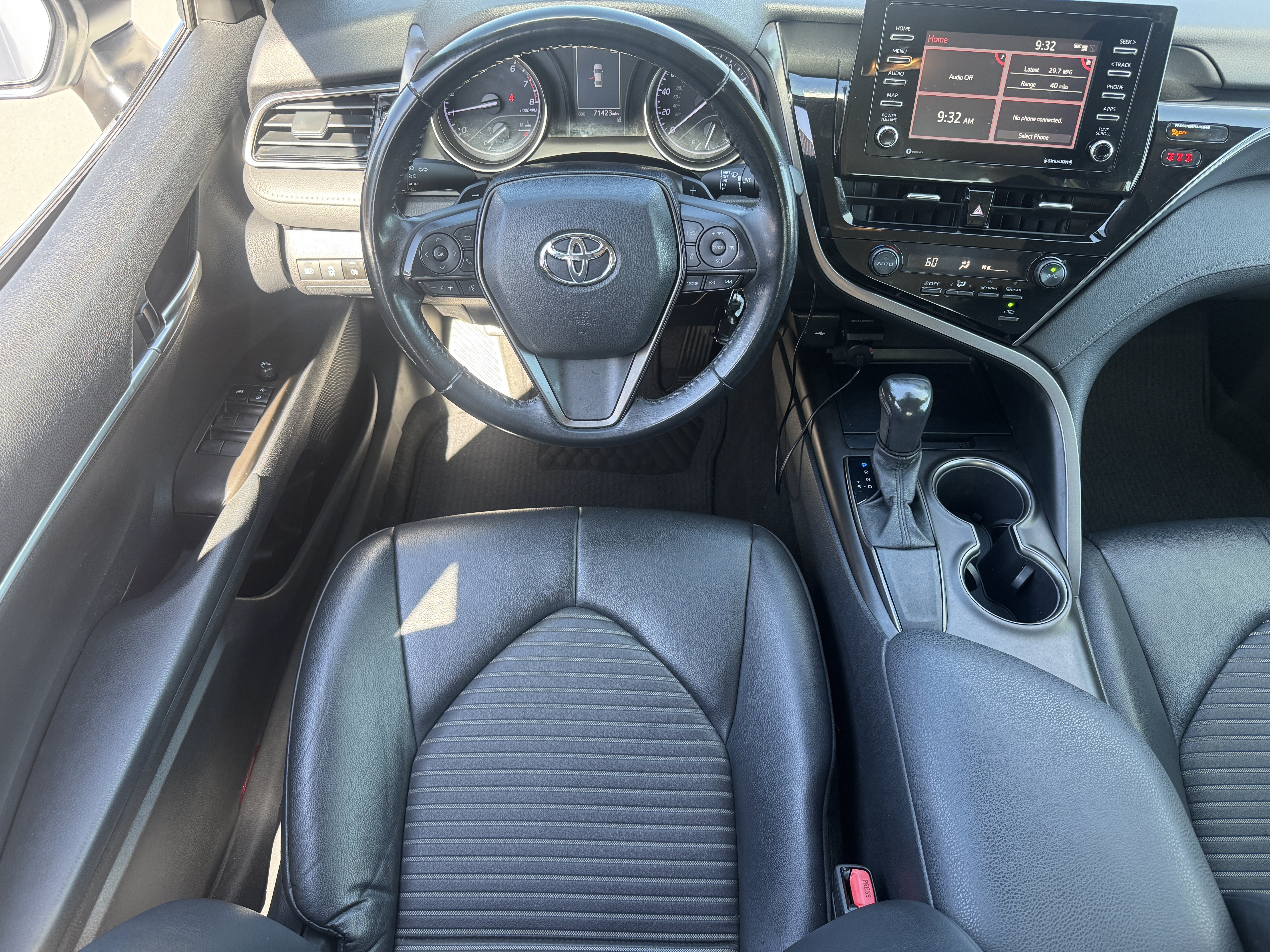 Certified 2021 Toyota Camry SE FWD image 25