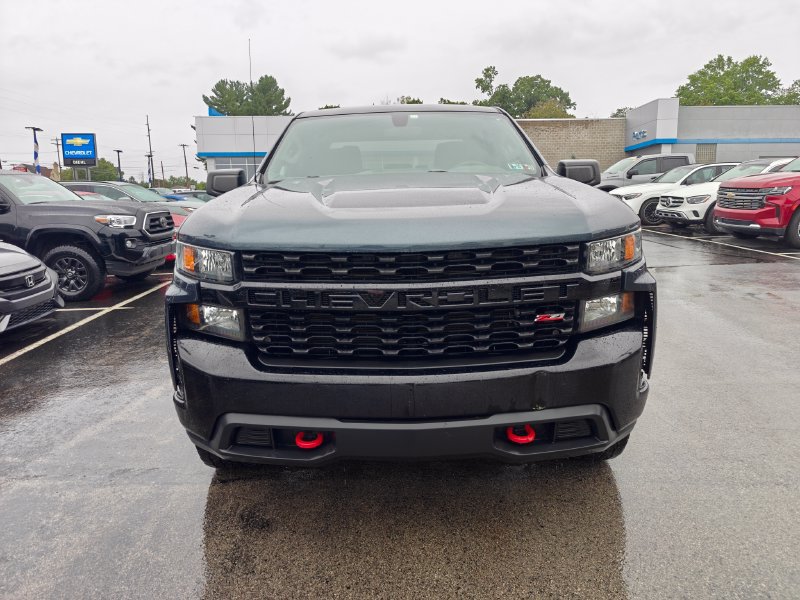 Used 2019 Chevrolet Silverado 1500 Custom Trail Boss w/ Custom Convenience Package AWD/4WD image 2