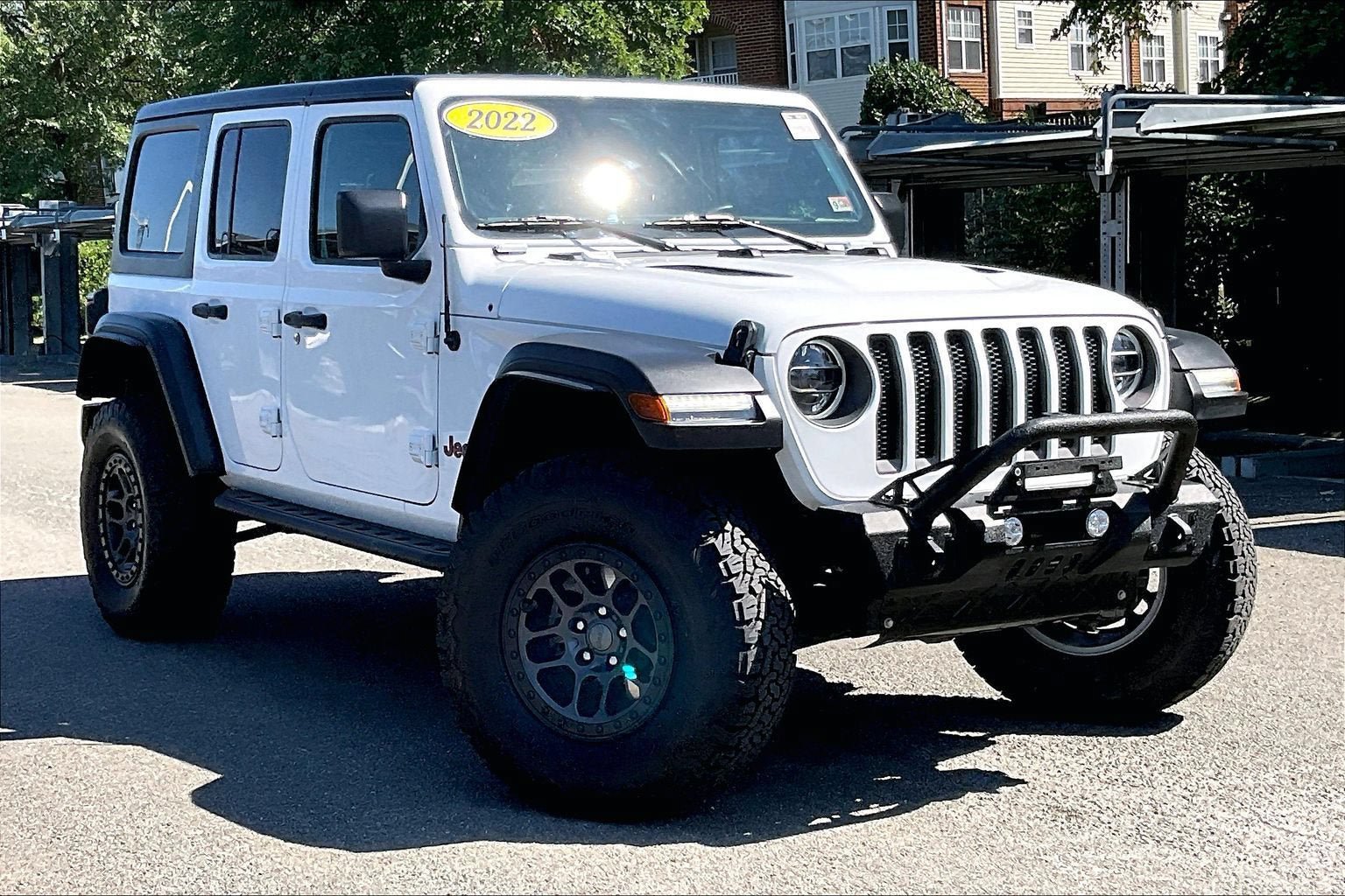 Used 2022 Jeep Wrangler Unlimited Rubicon AWD/4WD image 2