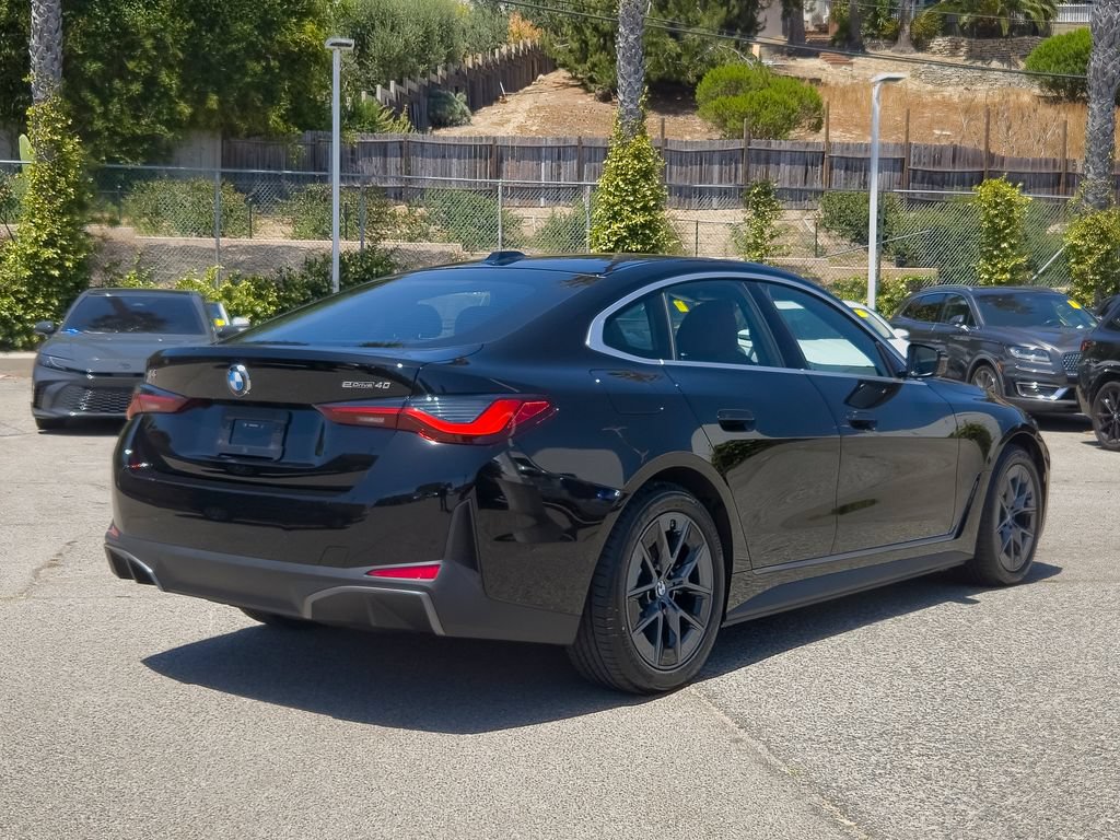 New 2026 BMW i4 eDrive40 w/ Parking Assistance Package RWD image 17