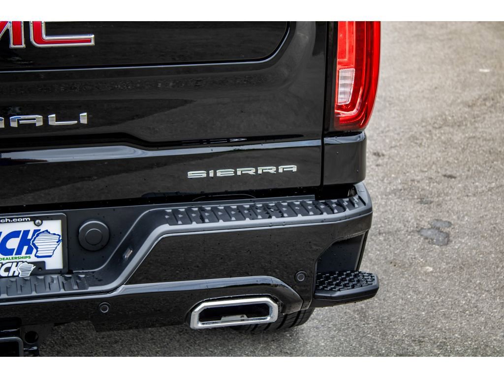New 2026 GMC Sierra 1500 Denali image 10