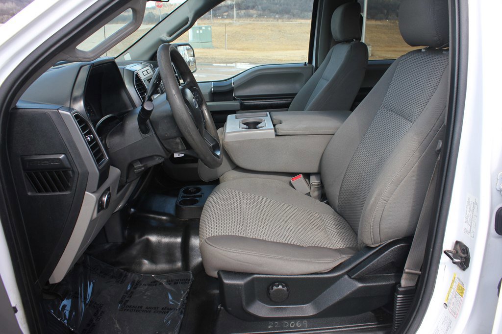 Used 2017 Ford F150 XLT w/ Trailer Tow Package image 31