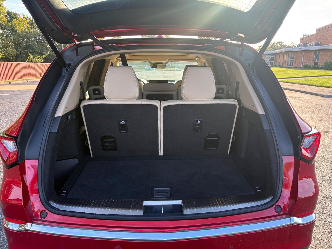 Used 2024 Acura MDX w/ Advance Package AWD/4WD image 14