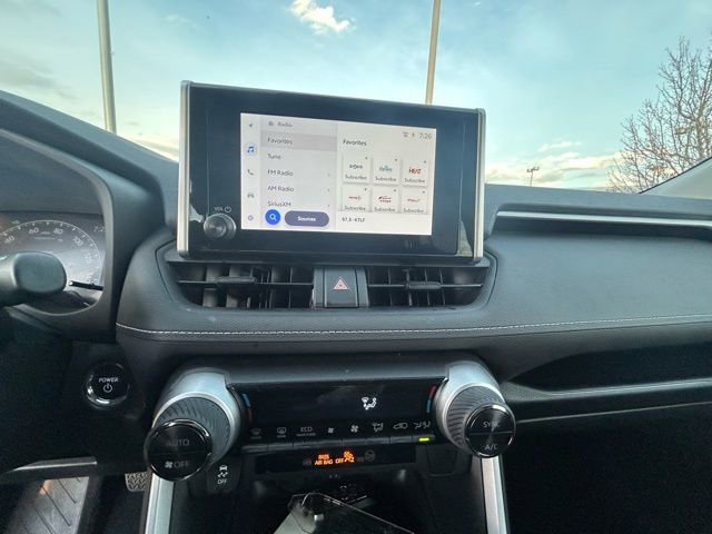 Used 2025 Toyota RAV4 XLE image 18