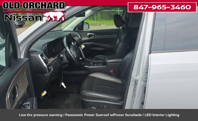 Used 2023 Kia Sorento S w/ Panoramic Sunroof Package AWD/4WD image 7