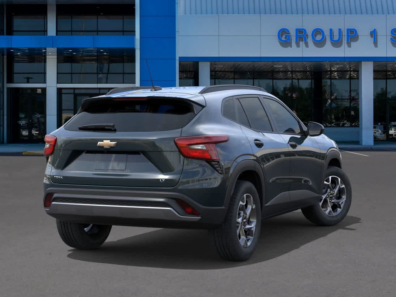 New 2026 Chevrolet Trax LT w/ Driver Confidence Package FWD image 4