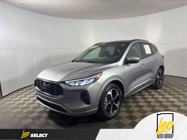 Used 2023 Ford Escape ST-Line Select w/ Tech Pack #2 image 1