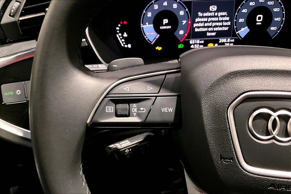 Certified 2025 Audi Q3 2.0T Premium w/ Convenience Package image 11