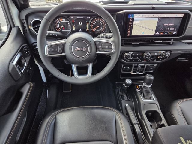 Used 2025 Jeep Wrangler Sahara image 16