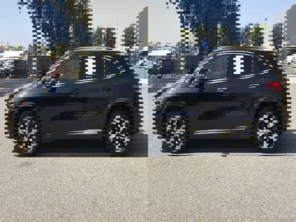 Used 2025 Mercedes-Benz GLA 250 4MATIC image 3