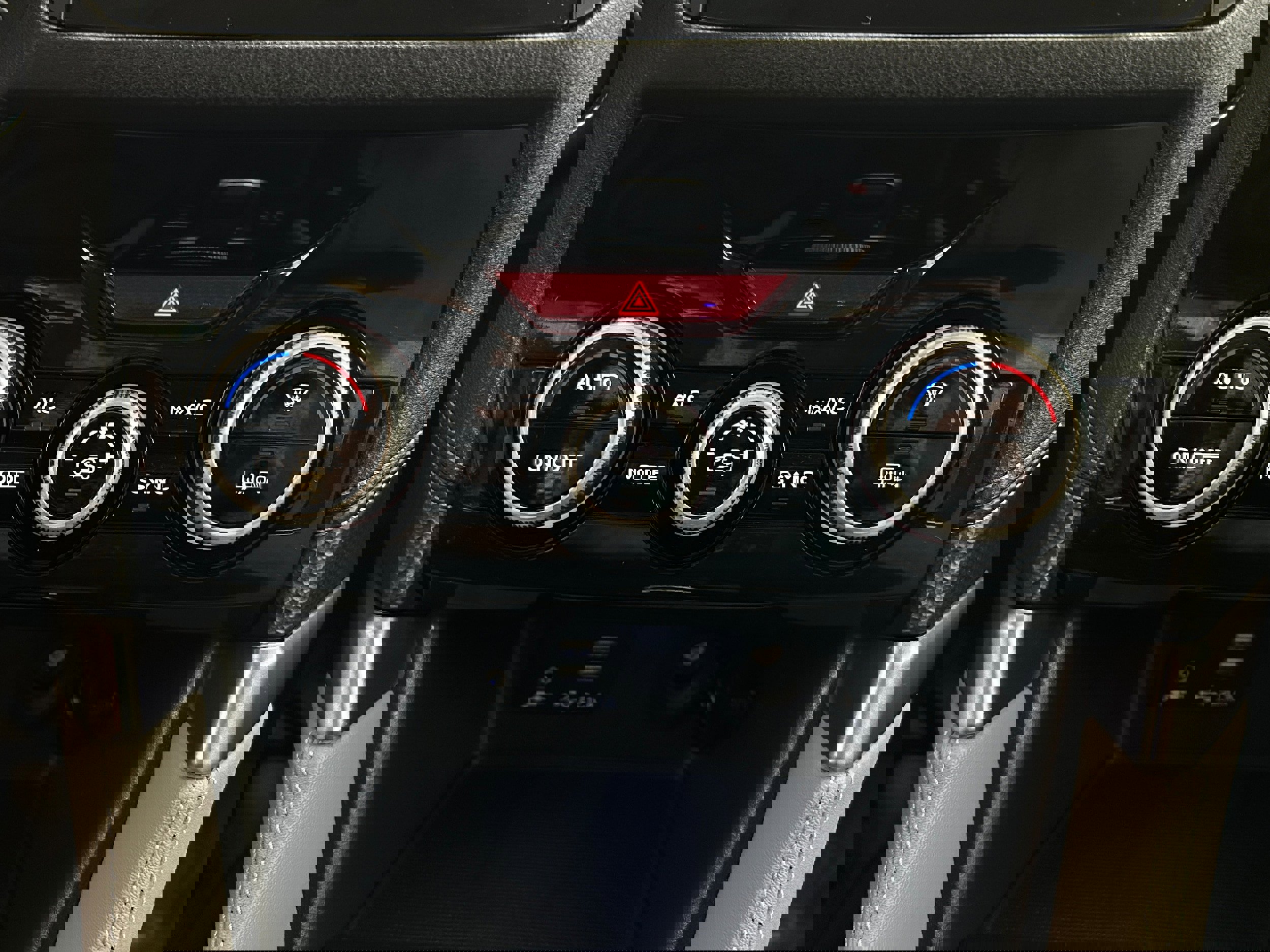 Used 2019 Subaru Forester Limited image 9