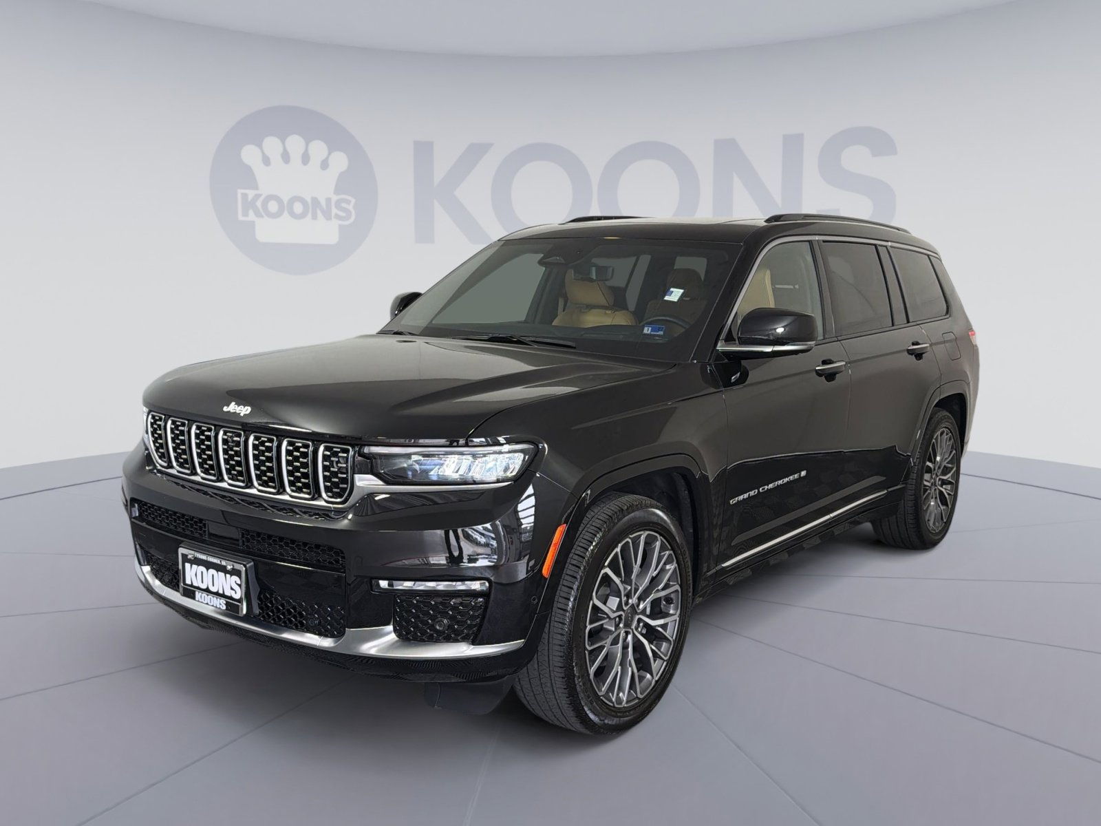 Used 2024 Jeep Grand Cherokee L Summit image 1