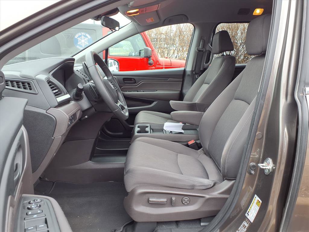 Used 2018 Honda Odyssey EX image 16