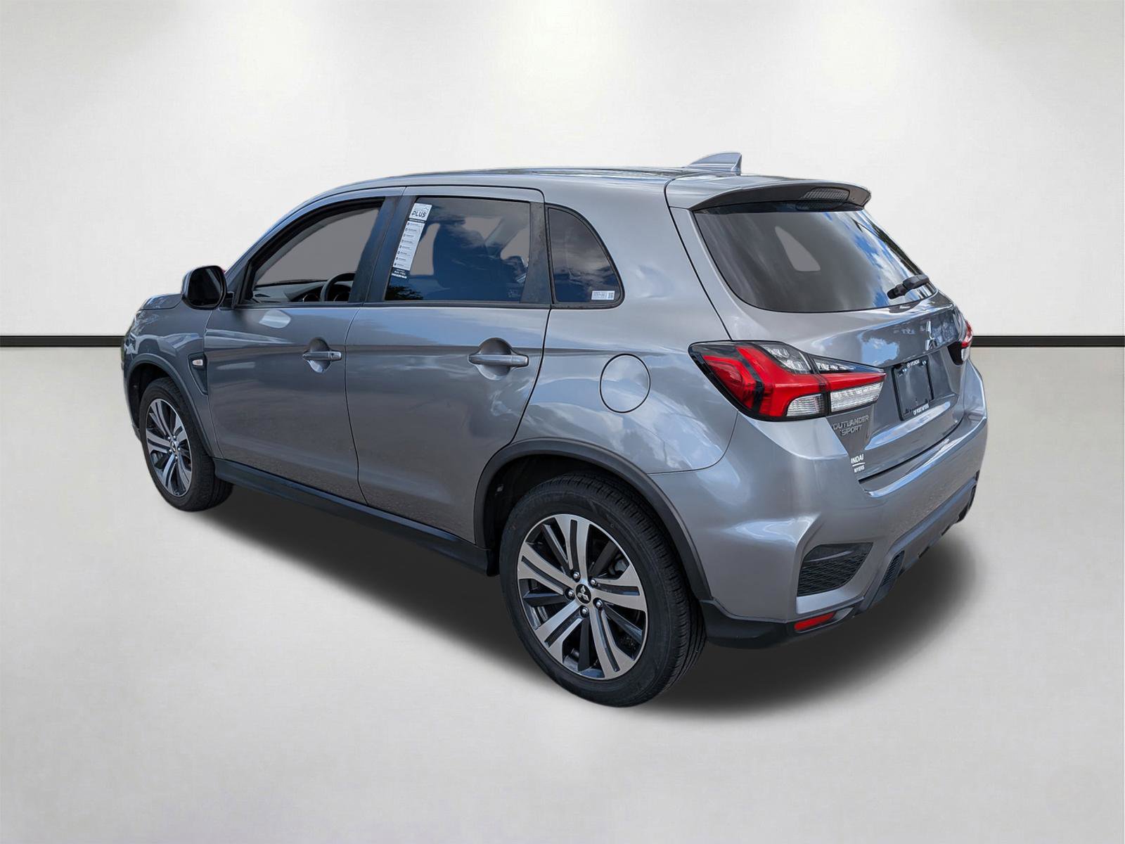 Used 2021 Mitsubishi Outlander Sport LE image 6
