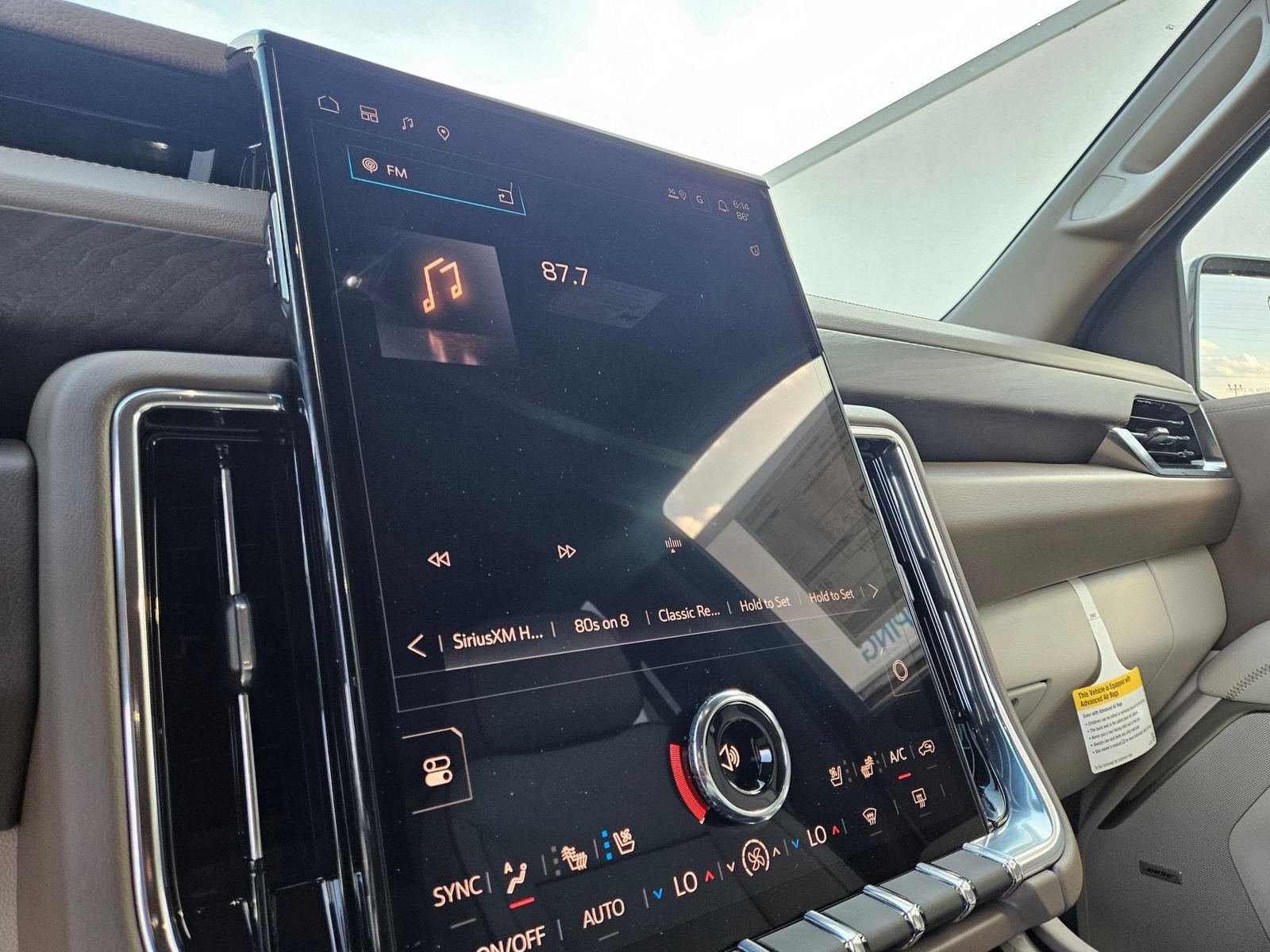 New 2026 GMC Yukon Denali AWD/4WD image 18