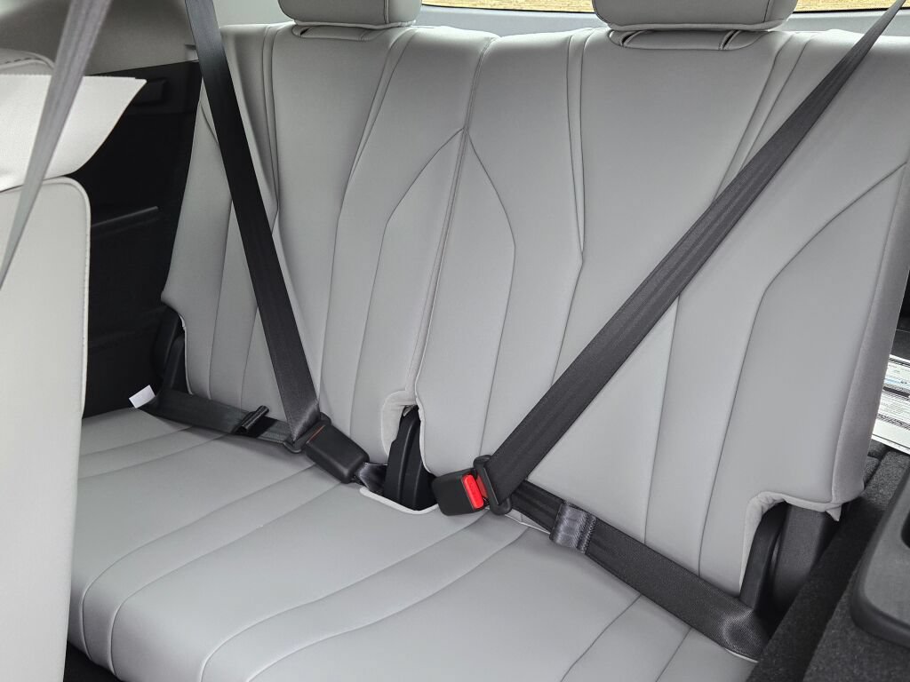 New 2026 Acura MDX w/ Technology Package AWD/4WD image 22