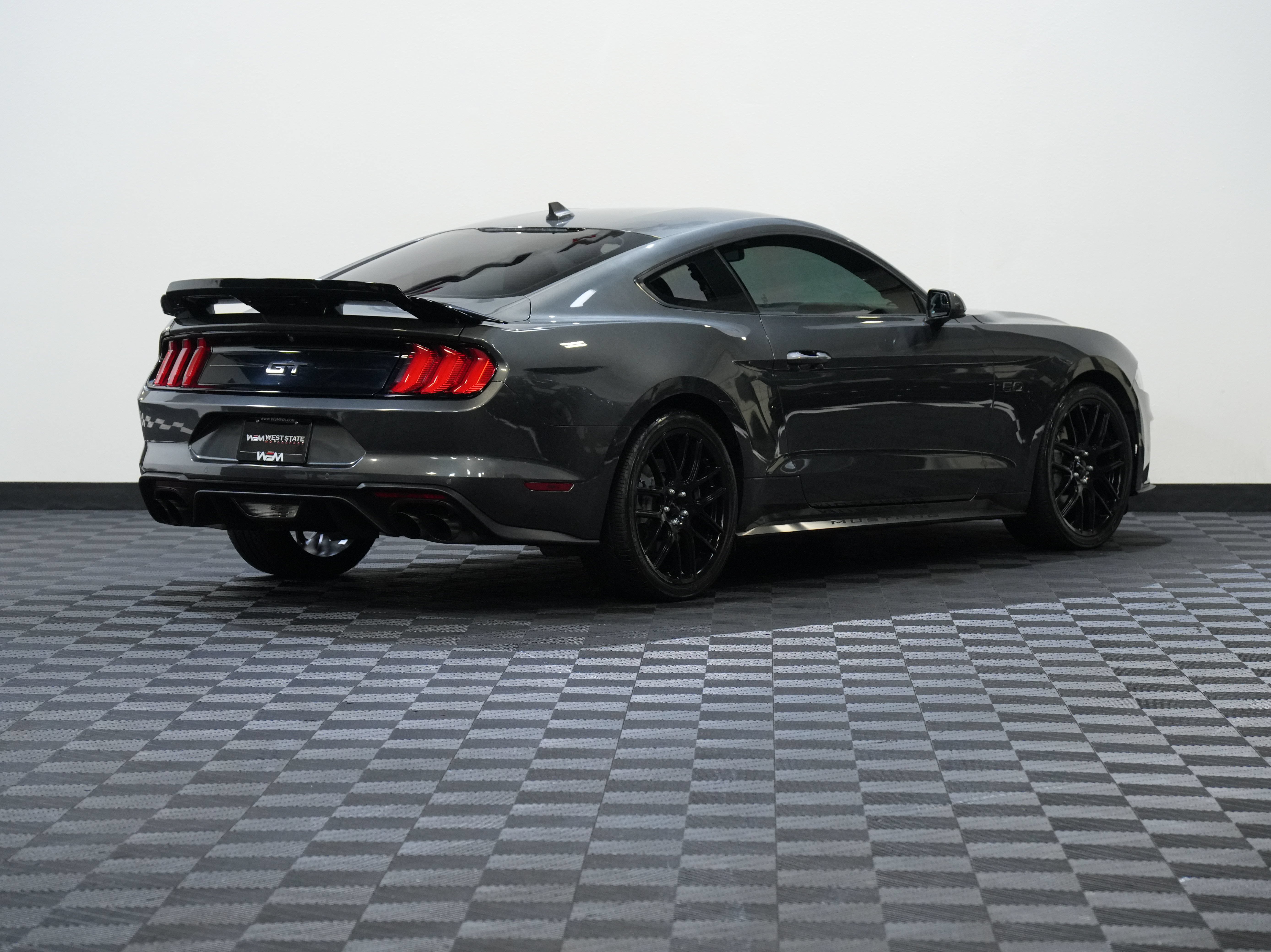 Used 2020 Ford Mustang GT RWD image 6