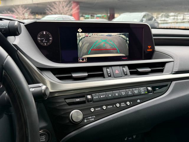 Certified 2021 Lexus ES 250 w/ Premium Package image 22