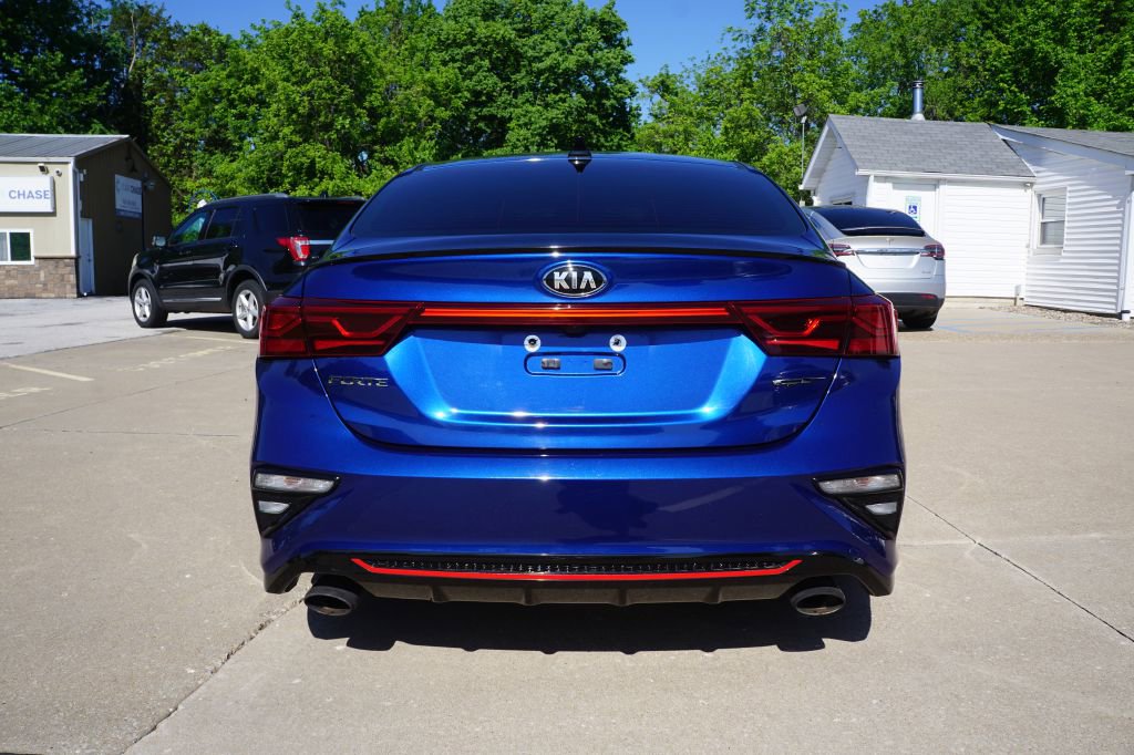Used 2021 Kia Forte GT w/ GT2 Package FWD image 3