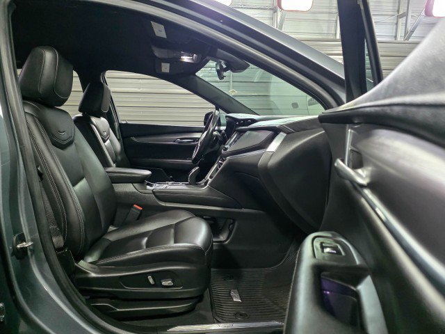 Used 2021 Cadillac XT5 Luxury image 14