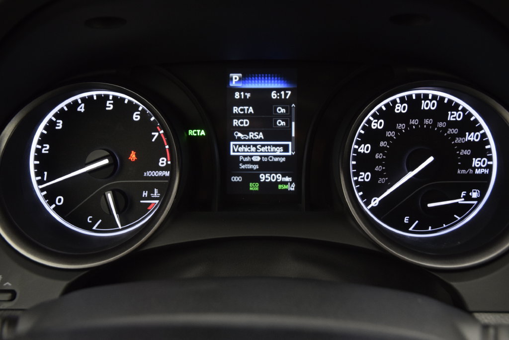 Used 2024 Toyota Camry SE w/ Convenience Package FWD image 24