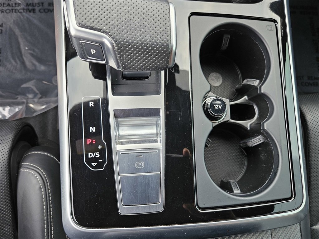 Used 2021 Audi RS Q8 image 21