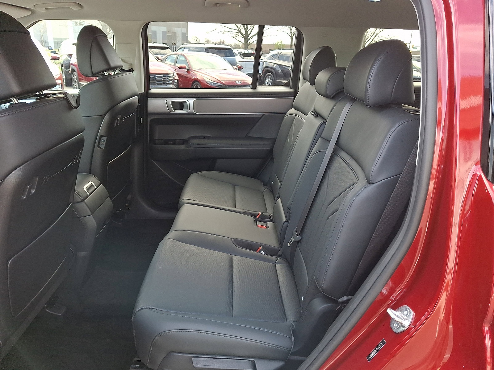 Certified 2025 Hyundai Santa Fe SEL AWD/4WD image 10