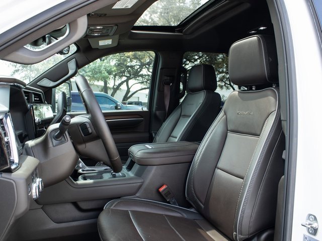 Used 2025 GMC Sierra 2500 Denali w/ Denali Reserve Package image 9